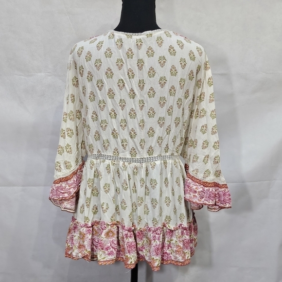 Angie Dolman Sleeve V-neck Empire Waist Ruffled Hem Floral Pullover Top Sz L - Picture 4 of 7